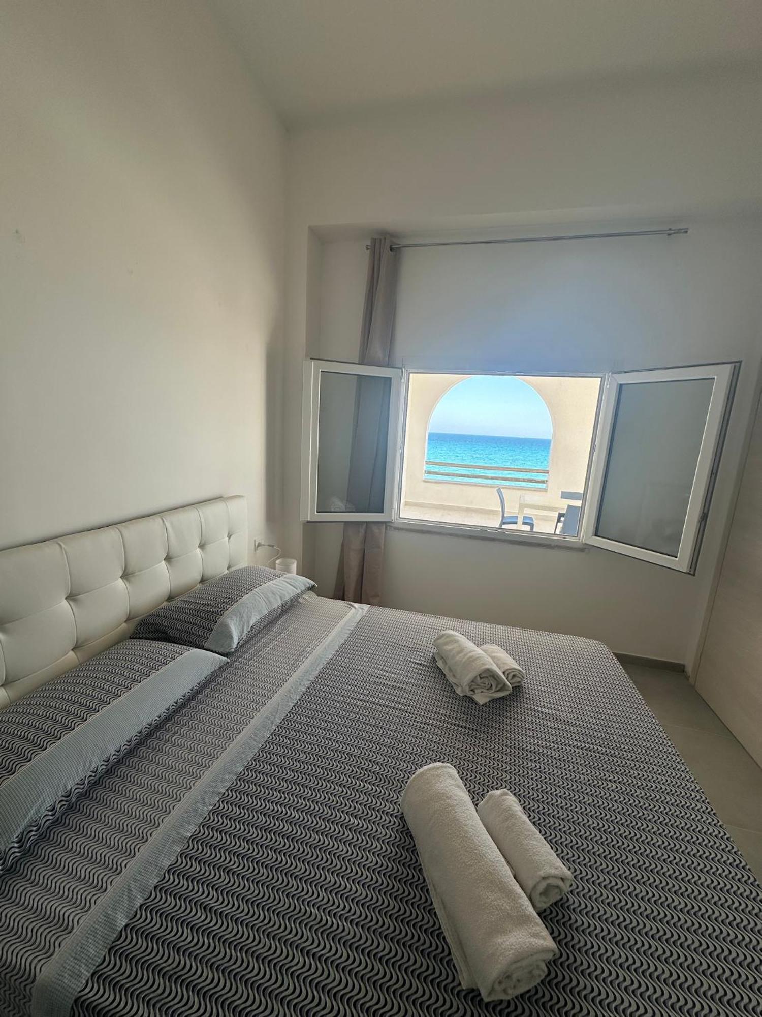 La Riva Hotel Lido di Noto Buitenkant foto