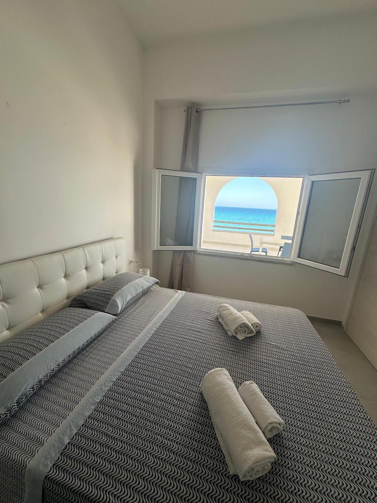 La Riva Hotel Lido di Noto Buitenkant foto