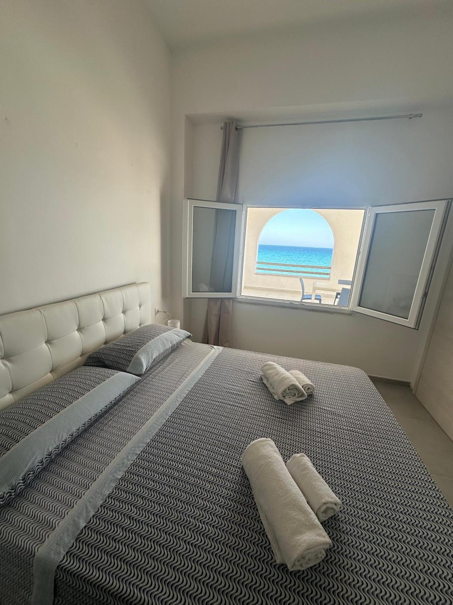 La Riva Hotel Lido di Noto Buitenkant foto